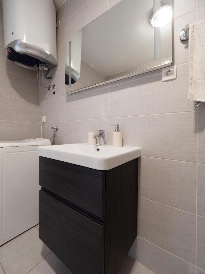 Family Three Bedroom Apartment Brando ブドヴァ エクステリア 写真