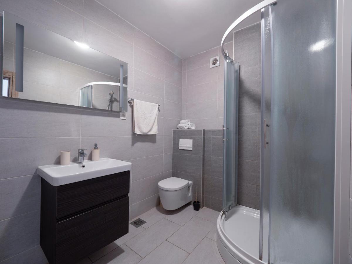 Family Three Bedroom Apartment Brando ブドヴァ エクステリア 写真